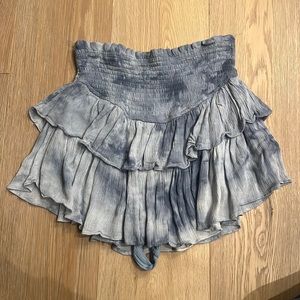 Mustard Seed flowy skirt! with built in loose shorts.